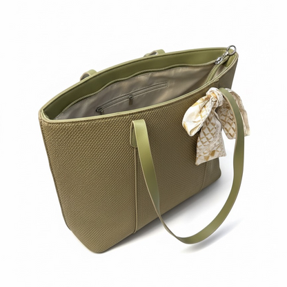 Min Min Signature Tote